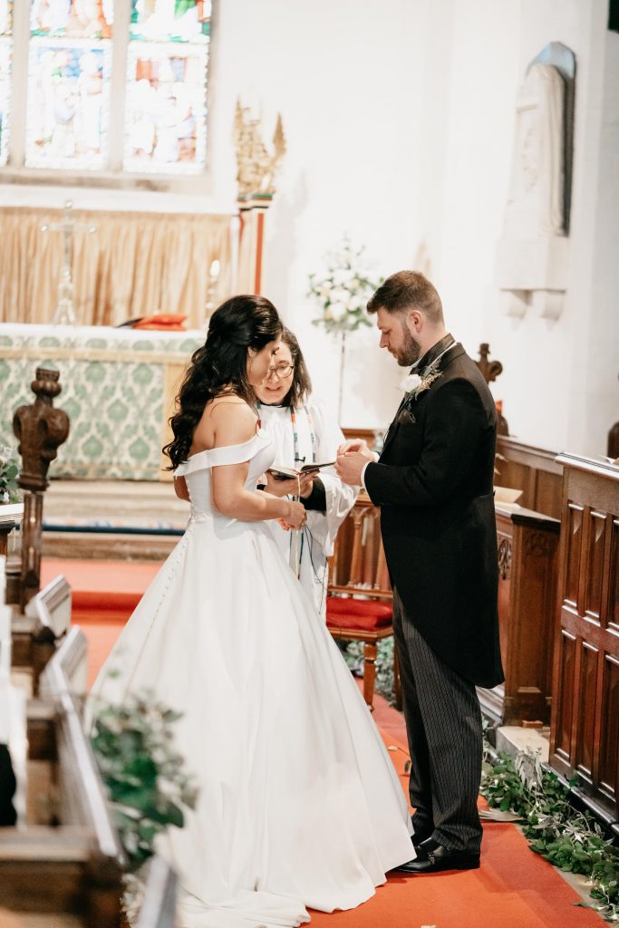 WeddingHertfordshireKatJack-00045