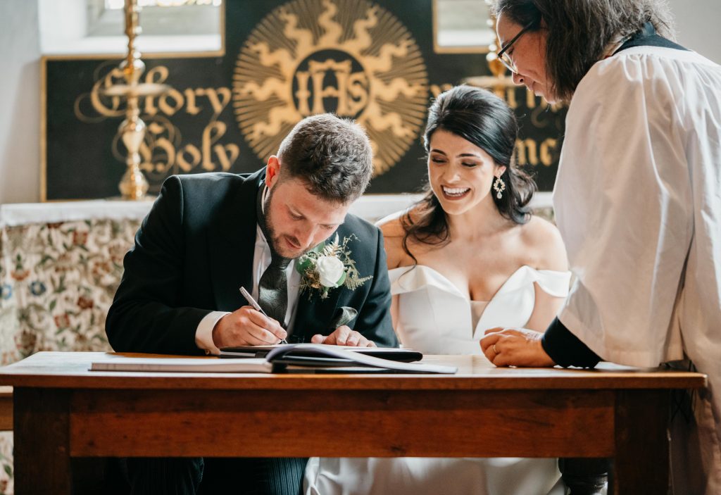 WeddingHertfordshireKatJack-00091